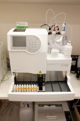 血糖・HbA1c分析装置